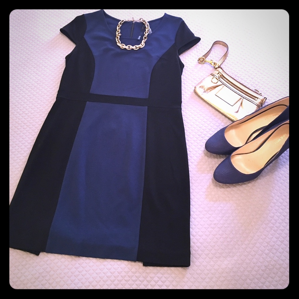 Kensie Navy and Black Colorblock Dress
